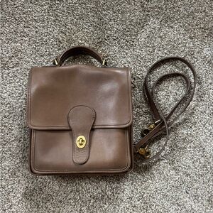 Vintage Coach Crossbody Satchel Taupe Brown Leather Station Bag 2Way Academia